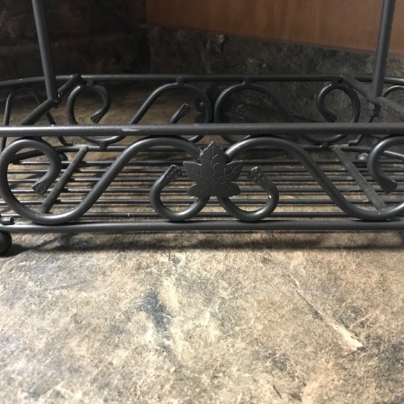 Longaberger Foundry Wrought Iron Caddy - Picture 3 of 8